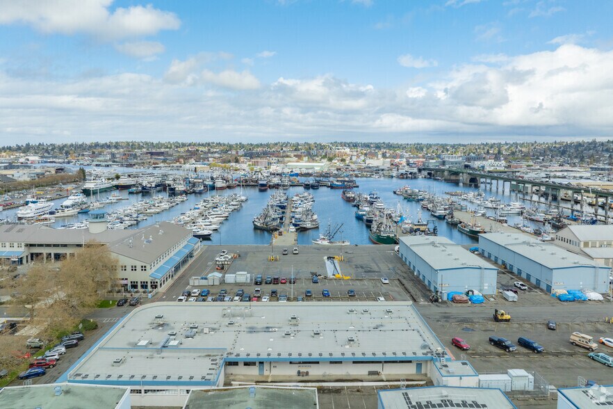 1715 W Nickerson St, Seattle, WA à louer - Aérien - Image 3 de 4