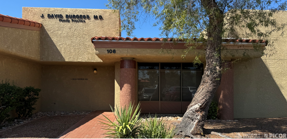 5240 E Knight Dr, Tucson, AZ à vendre - Photo du bâtiment - Image 1 de 5