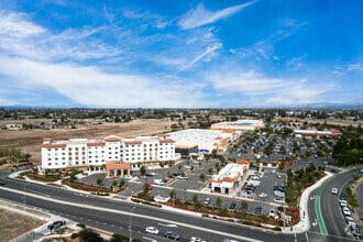 67 Golf Course Dr, Rohnert Park, CA - AERIAL  map view