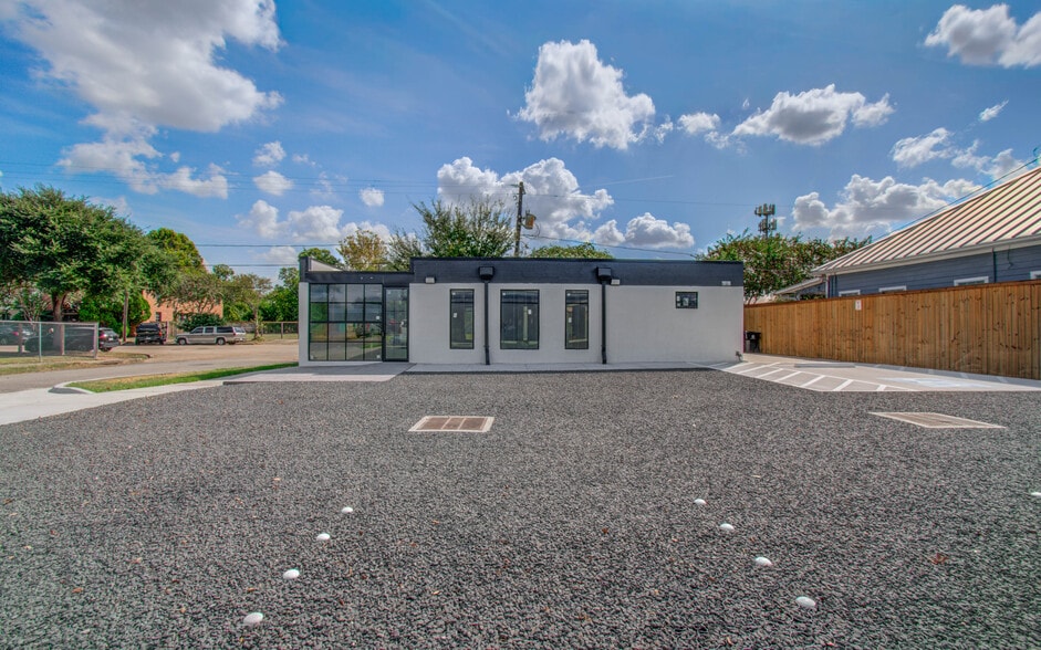 19 N York St, Houston, TX for lease - Building Photo - Image 3 of 14