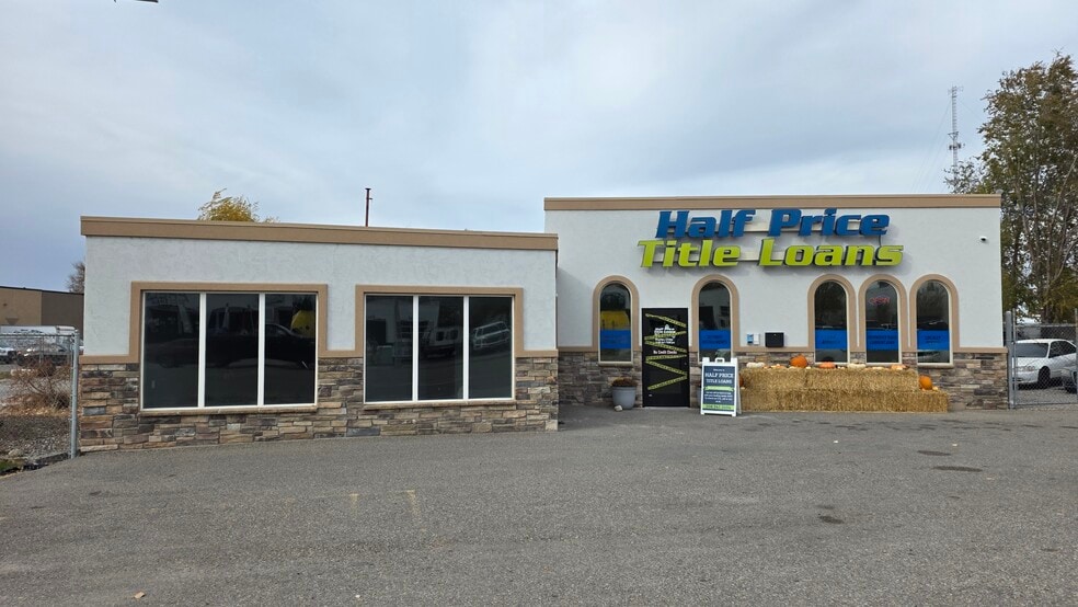 1975 N Yellowstone Hwy, Idaho Falls, ID for lease - Building Photo - Image 1 of 6