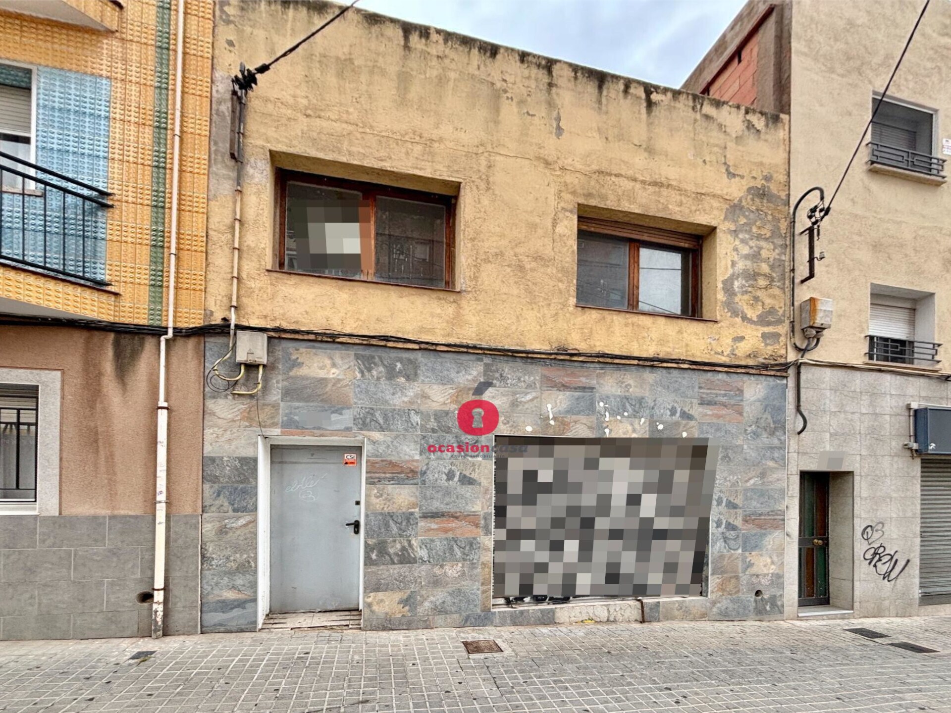 Commerce de détail dans Badalona, Barcelona à vendre Photo du bâtiment- Image 1 de 6