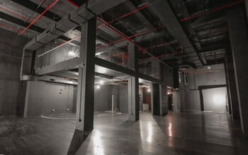 132 W 31st St, New York, NY for lease Interior Photo- Image 2 of 3