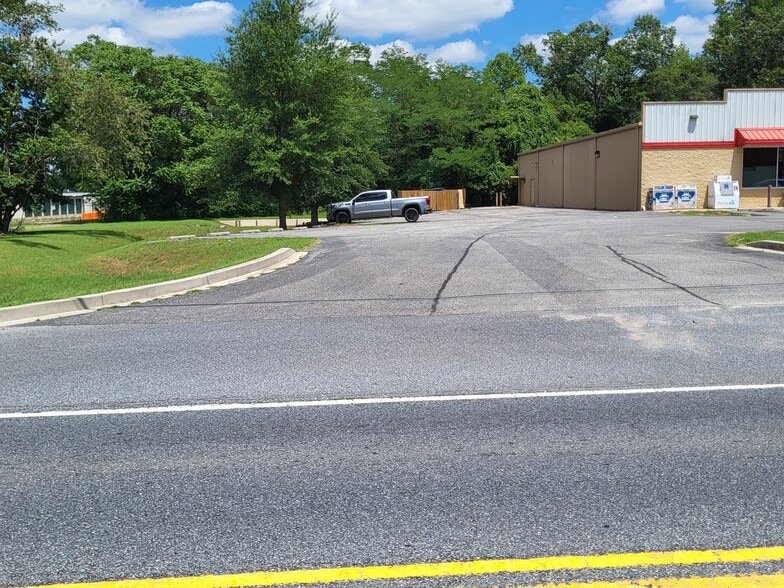 13184 Greensboro Rd, Greensboro, MD for sale - Building Photo - Image 3 of 12