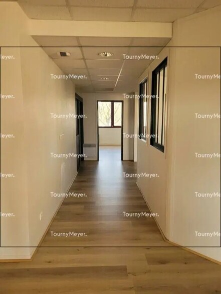 Bureau dans Rennes à louer - Photo du bâtiment - Image 3 de 6