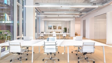 300 Kent Ave, Brooklyn, NY à louer Photo intérieure- Image 1 de 11