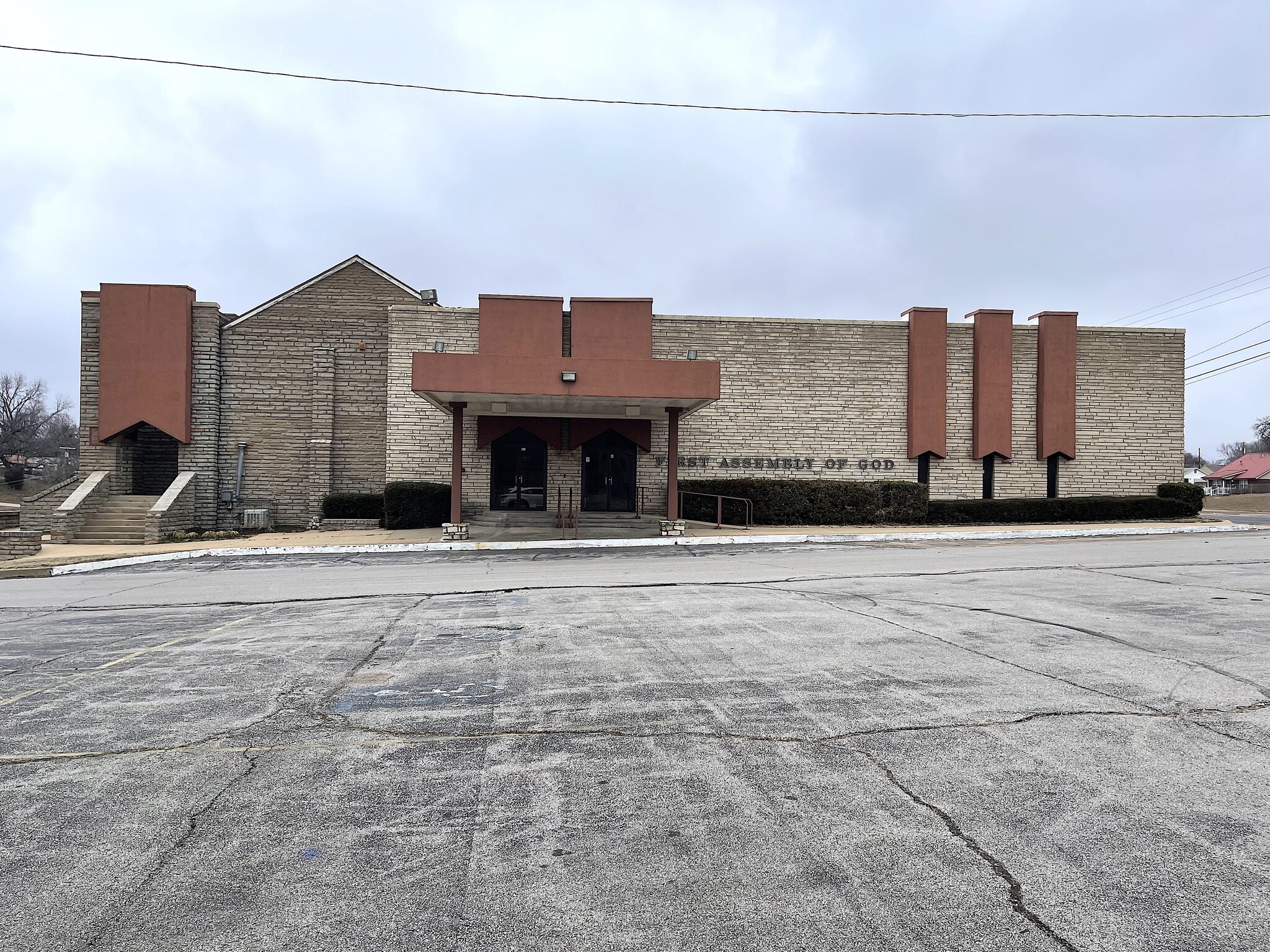 501 N Grant Ave, Sand Springs, OK for sale Primary Photo- Image 1 of 1