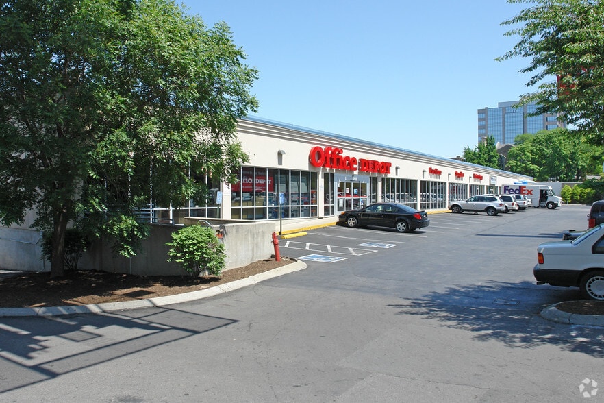 2304 West End Ave, Nashville, TN for lease - Primary Photo - Image 1 of 2