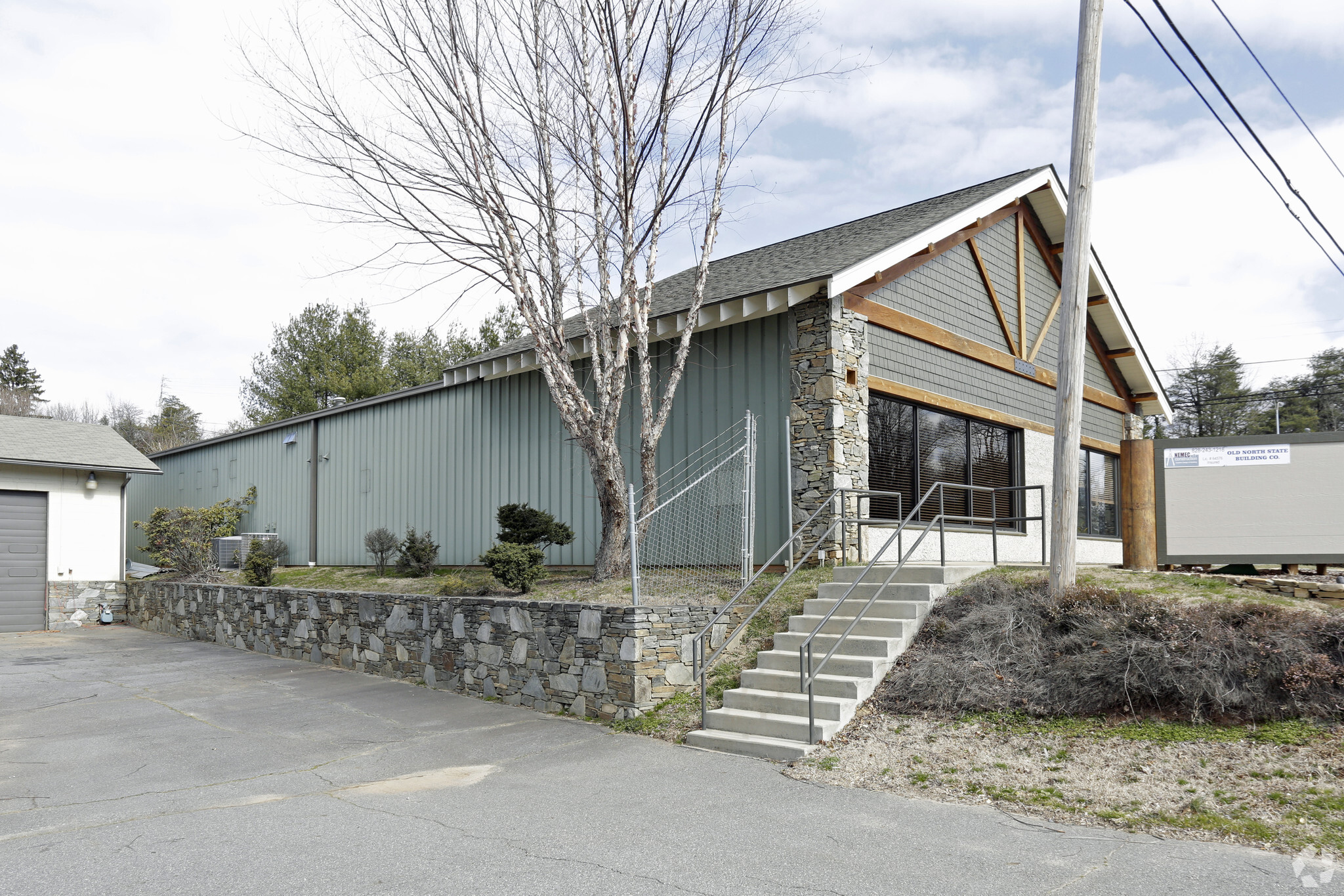 2130 US Highway 70, Swannanoa, NC for lease Primary Photo- Image 1 of 5