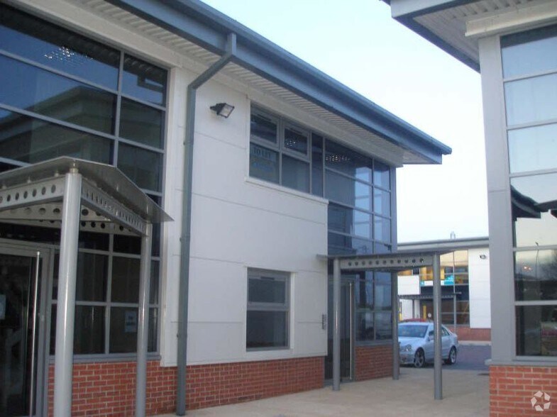 Trident Way, Blackburn à louer - Photo du bâtiment - Image 2 de 6