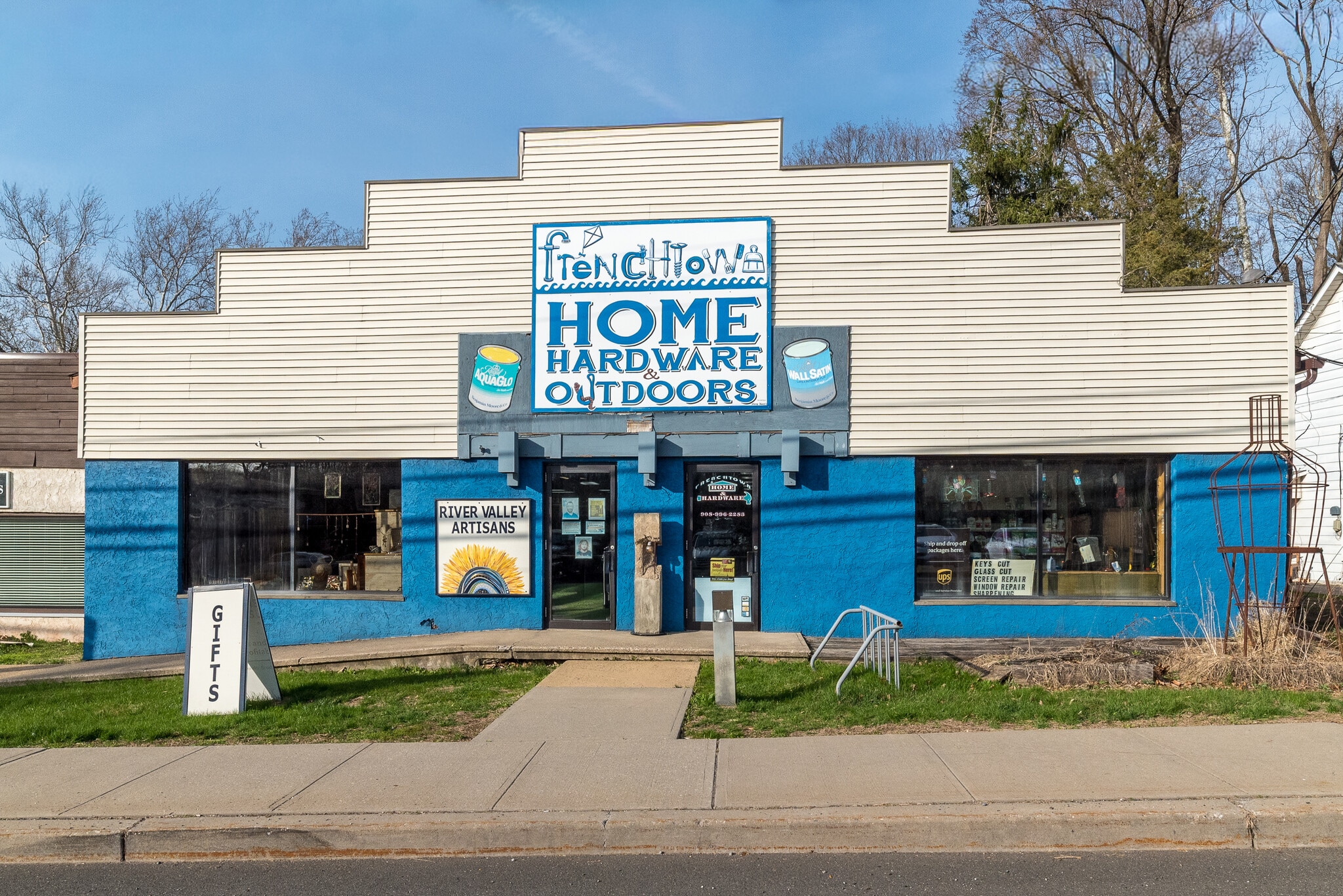 9 Kingwood Ave, Frenchtown, NJ for lease Building Photo- Image 1 of 15