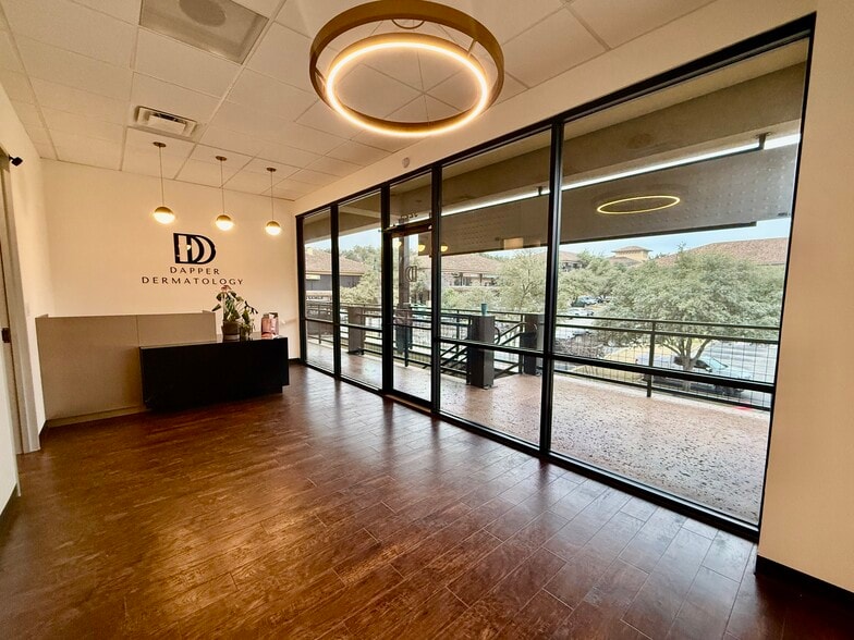 3801 Capital Of Texas Hwy N, Austin, TX for lease - Interior Photo - Image 3 of 7