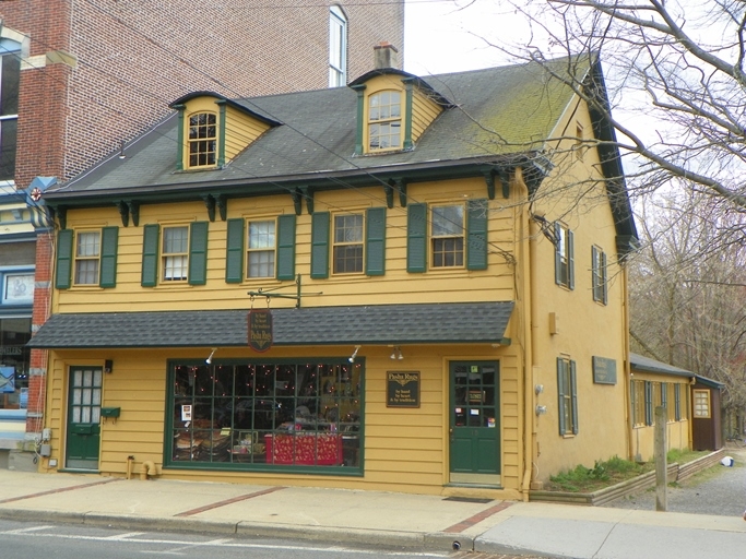 15-17 Bridge St, Lambertville, NJ for sale - Primary Photo - Image 1 of 1