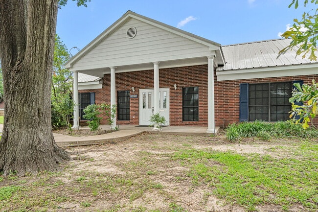 More details for 1350 Avenue D, Katy, TX - Office for Sale