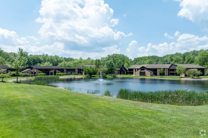 1100 Terex Rd, Hudson, OH for sale - Building Photo - Image 1 of 5