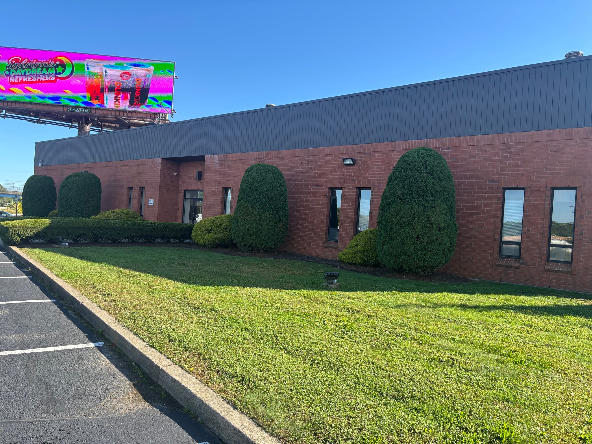 33 Plan Way, Warwick, RI for lease Building Photo- Image 1 of 9