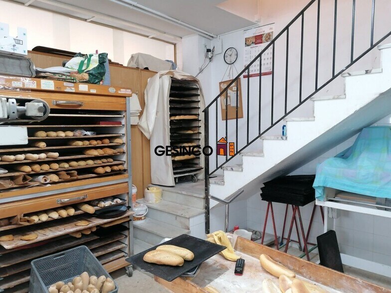 Commerce de détail dans València, Valencia à vendre - Photo du bâtiment - Image 2 de 12