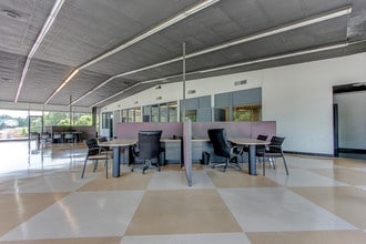 709 New Franklin Rd, Lagrange, GA à vendre Photo intérieure- Image 1 de 17