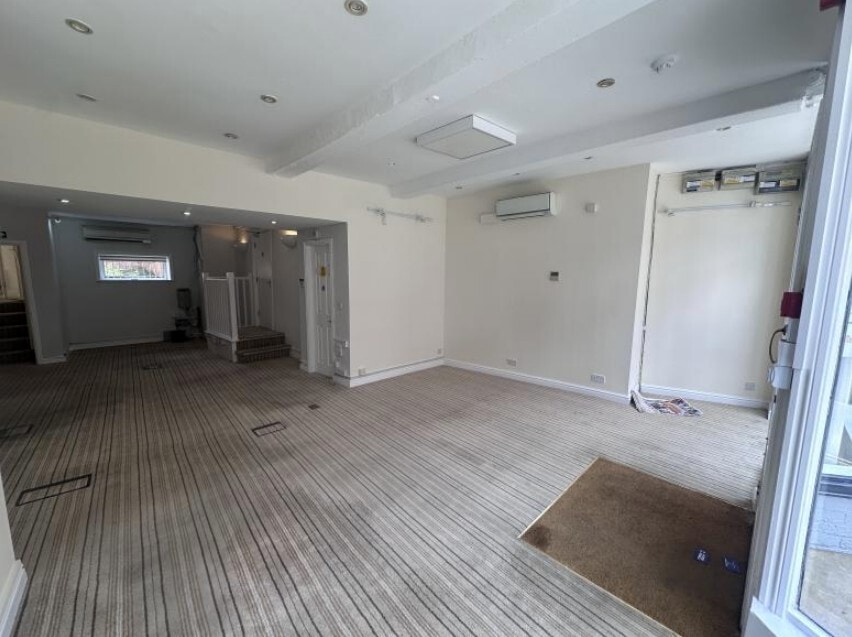 35-35A Kirk Gate, Newark for lease Interior Photo- Image 1 of 4