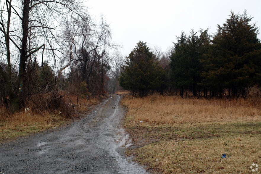 102-104 Cokesbury Rd, Lebanon, NJ for sale - Building Photo - Image 2 of 10