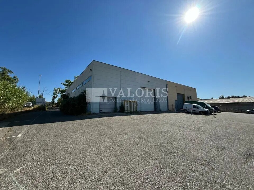 Flex in Vitrolles for lease Primary Photo- Image 1 of 7