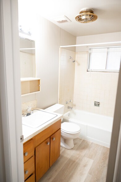 506 14th St, Ogden, UT à vendre - Photo du bâtiment - Image 3 de 10