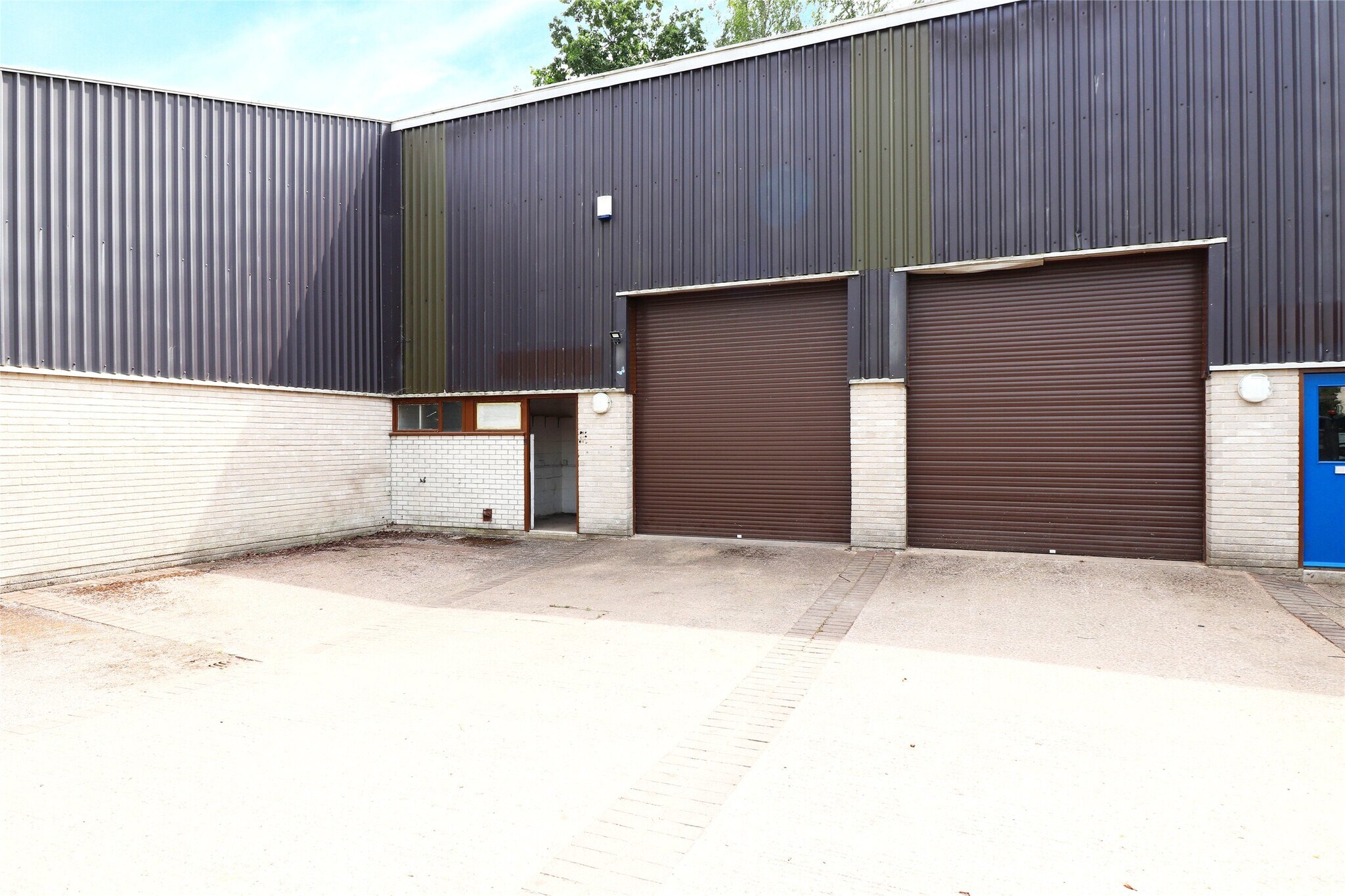 Barns Clos, Dulverton for sale Primary Photo- Image 1 of 12