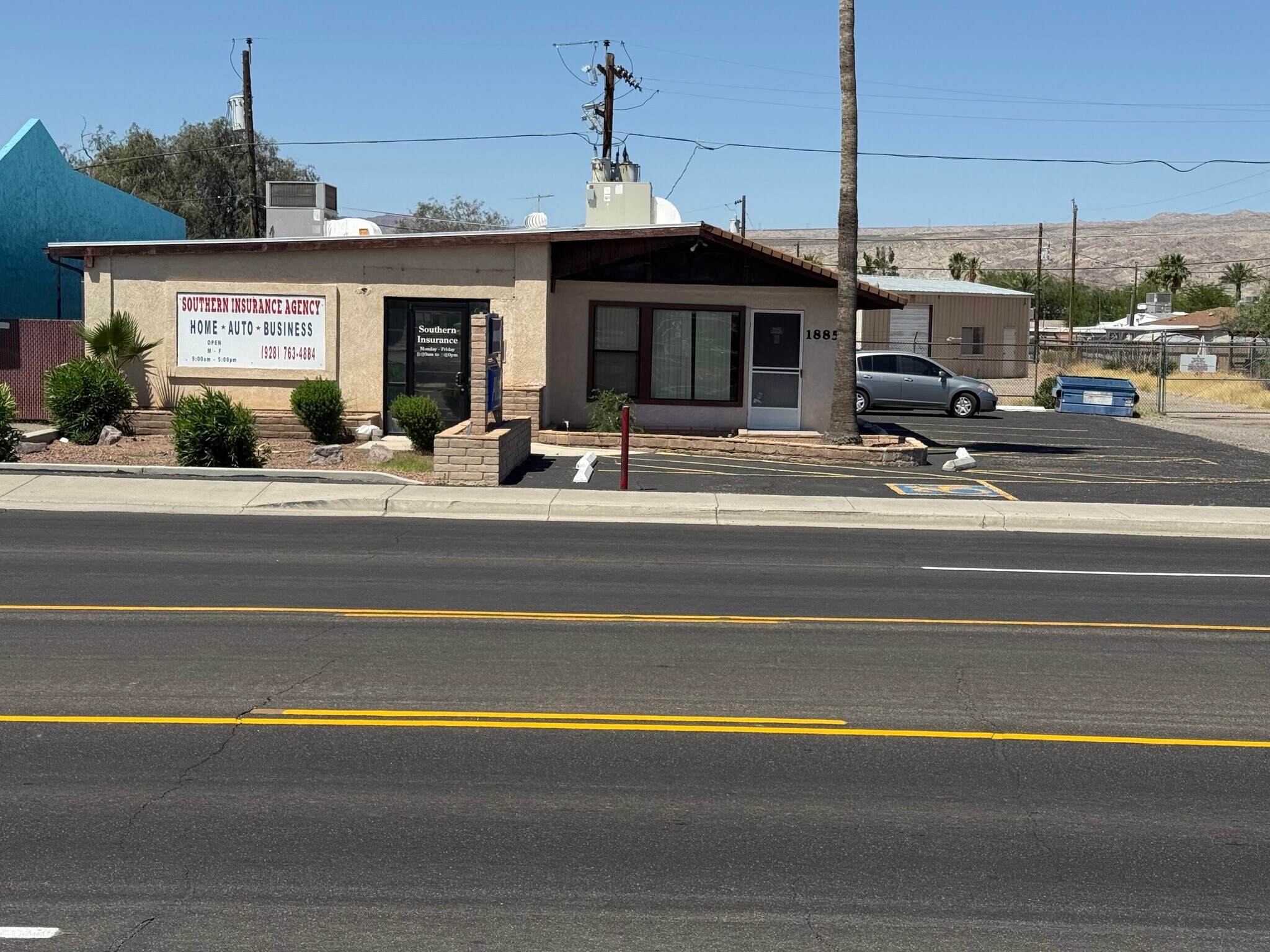 1885 E Lakeside Dr, Bullhead City, AZ à vendre Photo principale- Image 1 de 7