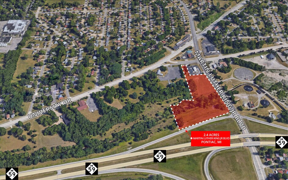 MLK Blvd & University Dr Blvd, Pontiac, MI à vendre - Photo du bâtiment - Image 1 de 1
