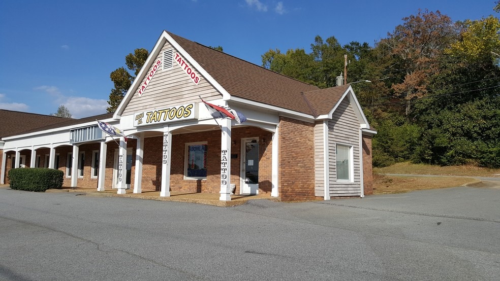3941-3965 Victory Dr, Columbus, GA for lease - Building Photo - Image 3 of 16