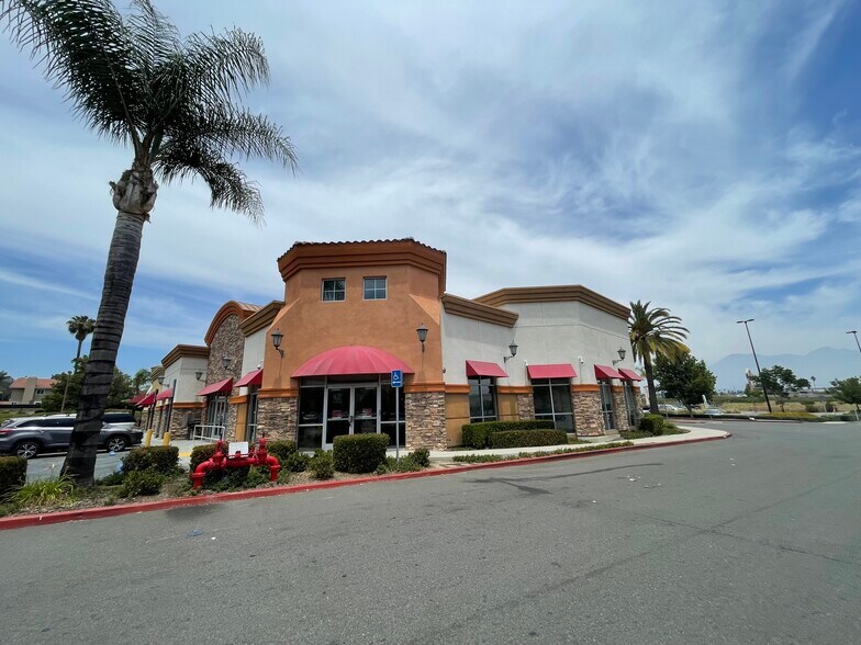 18-68 Rio Rancho Rd, Pomona, CA for lease - Building Photo - Image 2 of 3