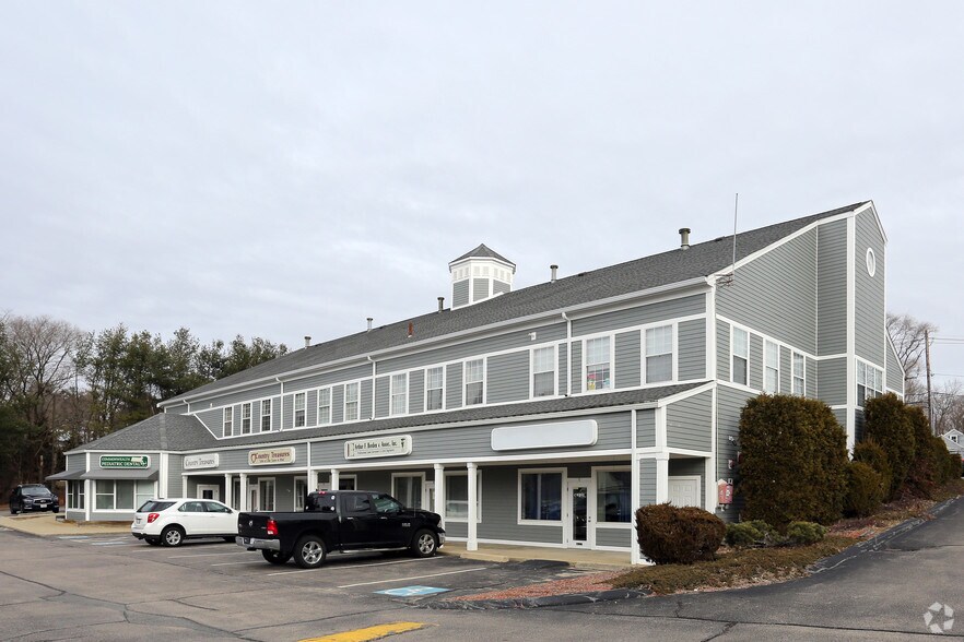 301 Broadway, Raynham, MA à louer - Photo principale - Image 1 de 21