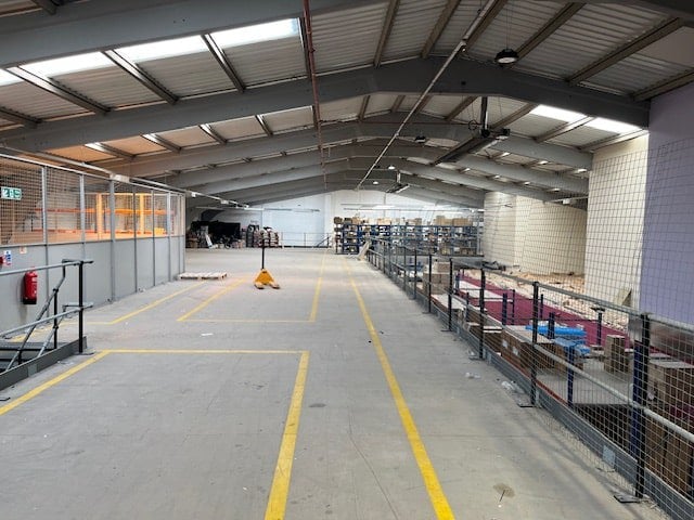 Phoenix Clos, Heywood à louer Photo intérieure- Image 1 de 6