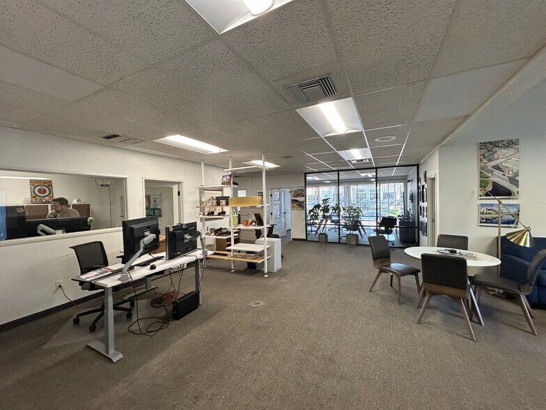 360 S Hope Ave, Santa Barbara, CA à louer - Photo intérieure - Image 3 de 12