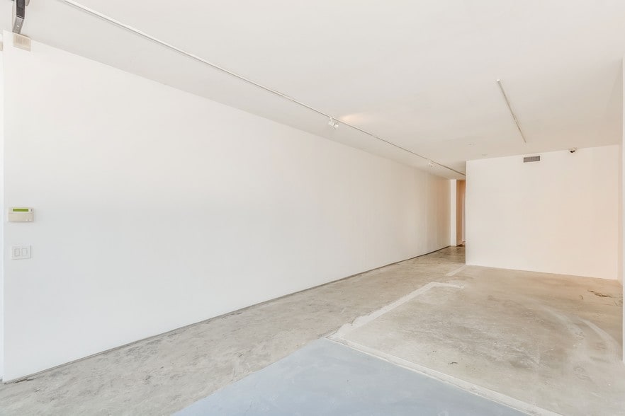 134 10th Ave, New York, NY à vendre - Photo du bâtiment - Image 3 de 11