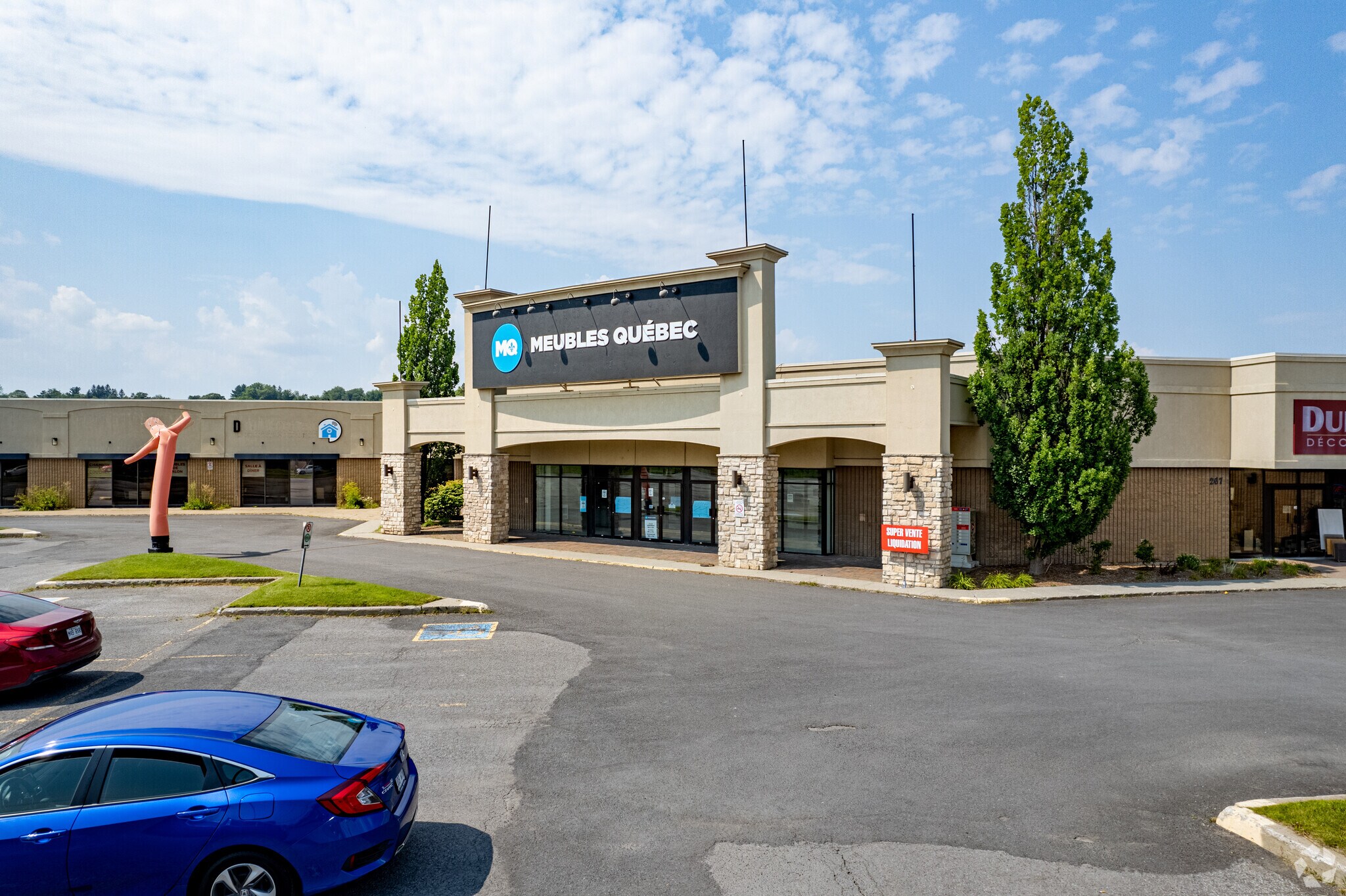 267 Boul Sir-Wilfrid-Laurier, Saint-Basile-le-Grand, QC à vendre Photo principale- Image 1 de 1