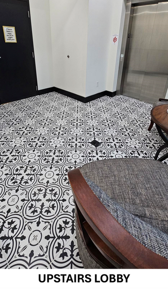 411 Saint Petersburg Dr E, Oldsmar, FL à louer - Photo intérieure - Image 3 de 8