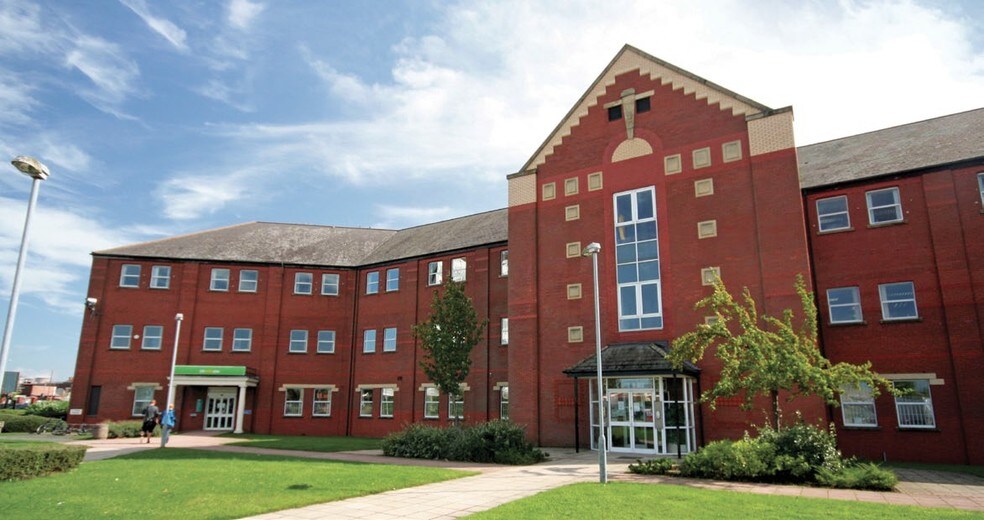 Caldwell Rd, Widnes à louer - Photo du bâtiment - Image 2 de 7