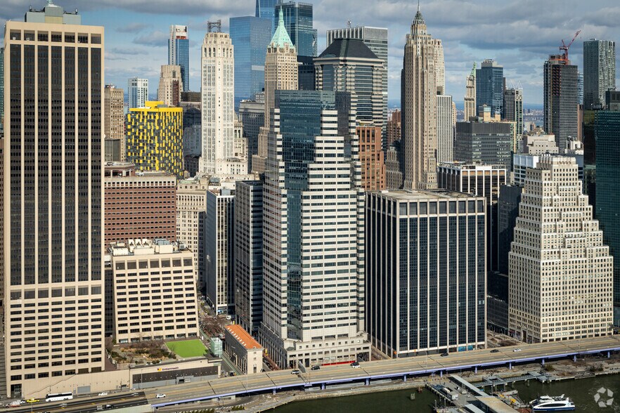 32 Old Slip, New York, NY à louer - Photo du bâtiment - Image 1 de 6