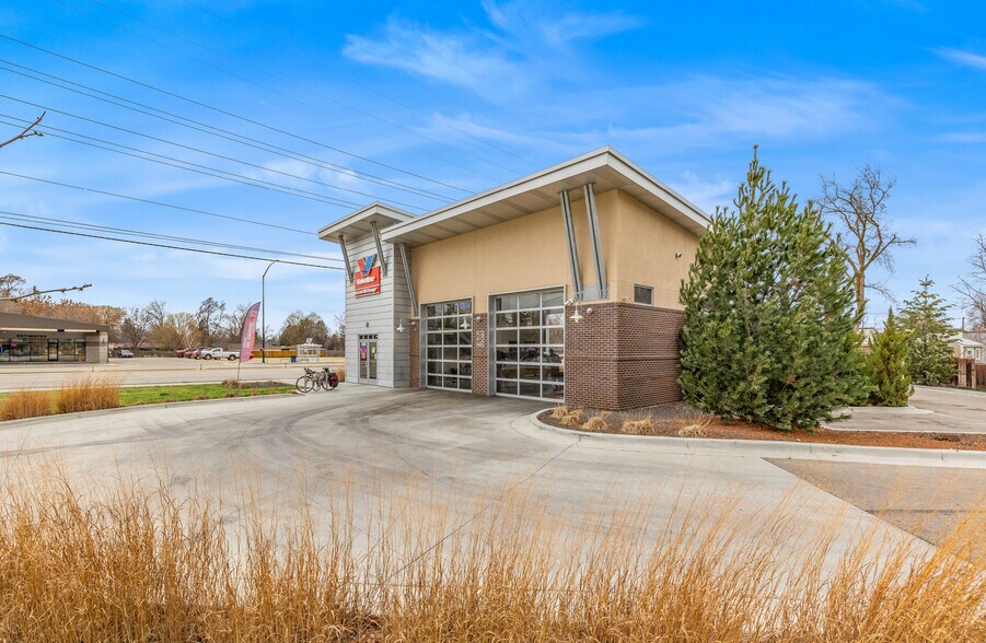 3930 W State St, Boise, ID à vendre - Photo du bâtiment - Image 2 de 11