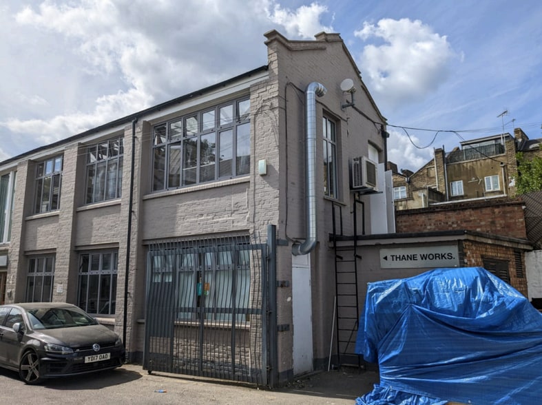 2-4 Thane Vill, London for lease - Building Photo - Image 1 of 3