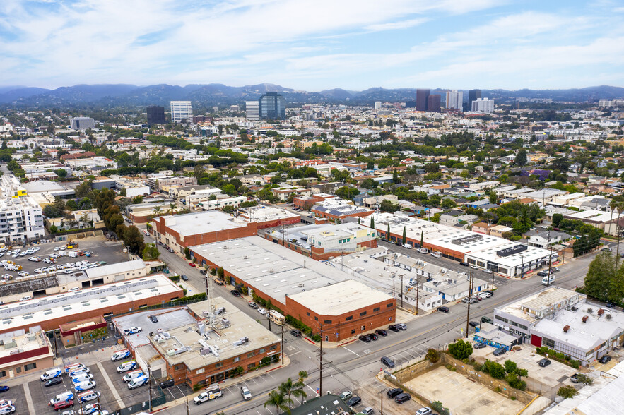 1757 Stanford St, Santa Monica, CA for lease - Building Photo - Image 3 of 11