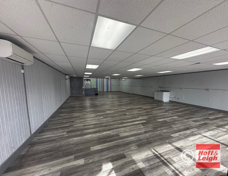 1395 Gardner Blvd, Barberton, OH for lease - Building Photo - Image 2 of 11