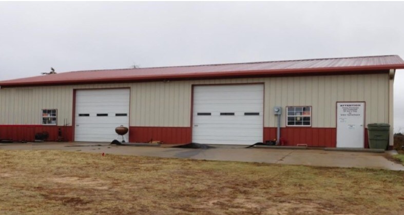 13297 W Cooksey Rd, Crescent, OK à vendre - Photo principale - Image 1 de 9