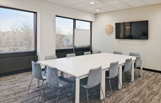 Plus de détails pour W57N14280 Doerr Way, Cedarburg, WI - Coworking à louer