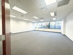 2780 Airport Dr, Columbus, OH à louer Photo intérieure- Image 2 de 5