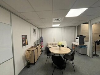 Plus de détails pour Bureau à louer