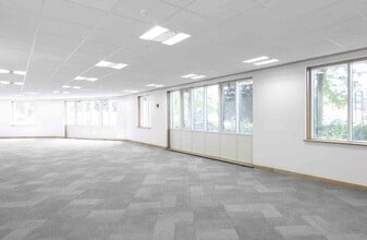 Old London Rd, Hertford for lease Interior Photo- Image 1 of 3