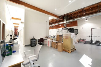 2207 Colby Ave, Los Angeles, CA for sale Interior Photo- Image 2 of 4