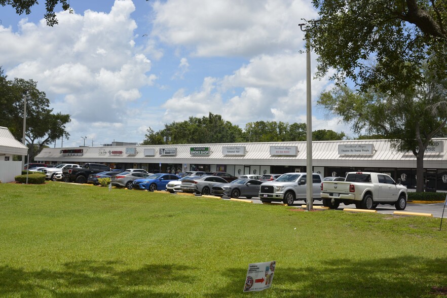 4303-4349 Gunn Hwy, Tampa, FL for lease - Building Photo - Image 3 of 12